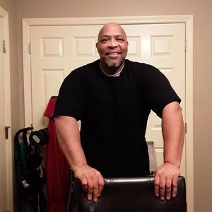 Meet your Posher, Raymond